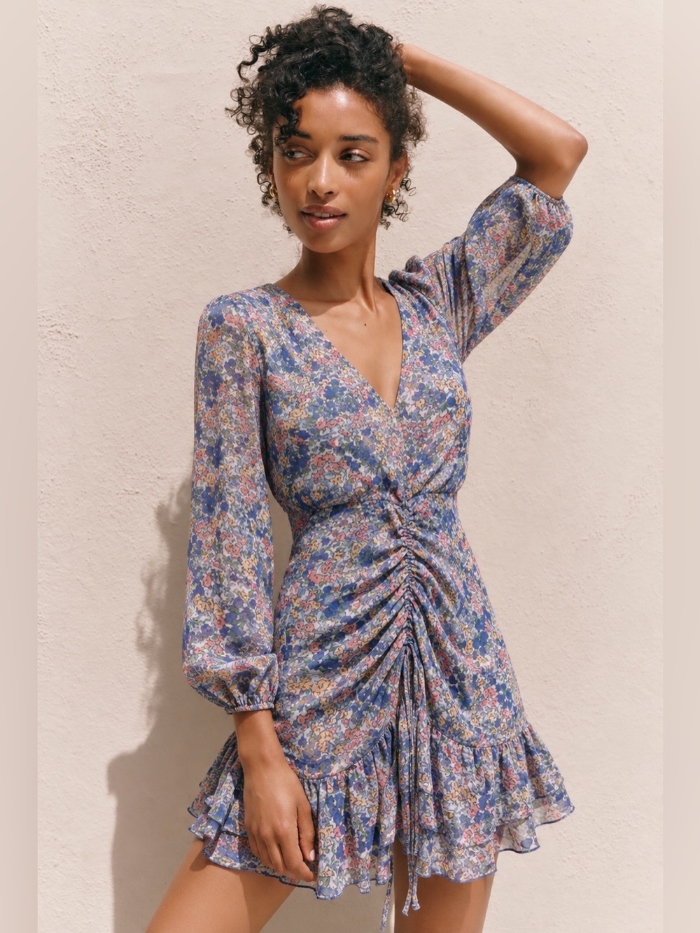 💙🌸 Zara Blue Floral Ruched Mini Dress – Size Medium 🌸💙